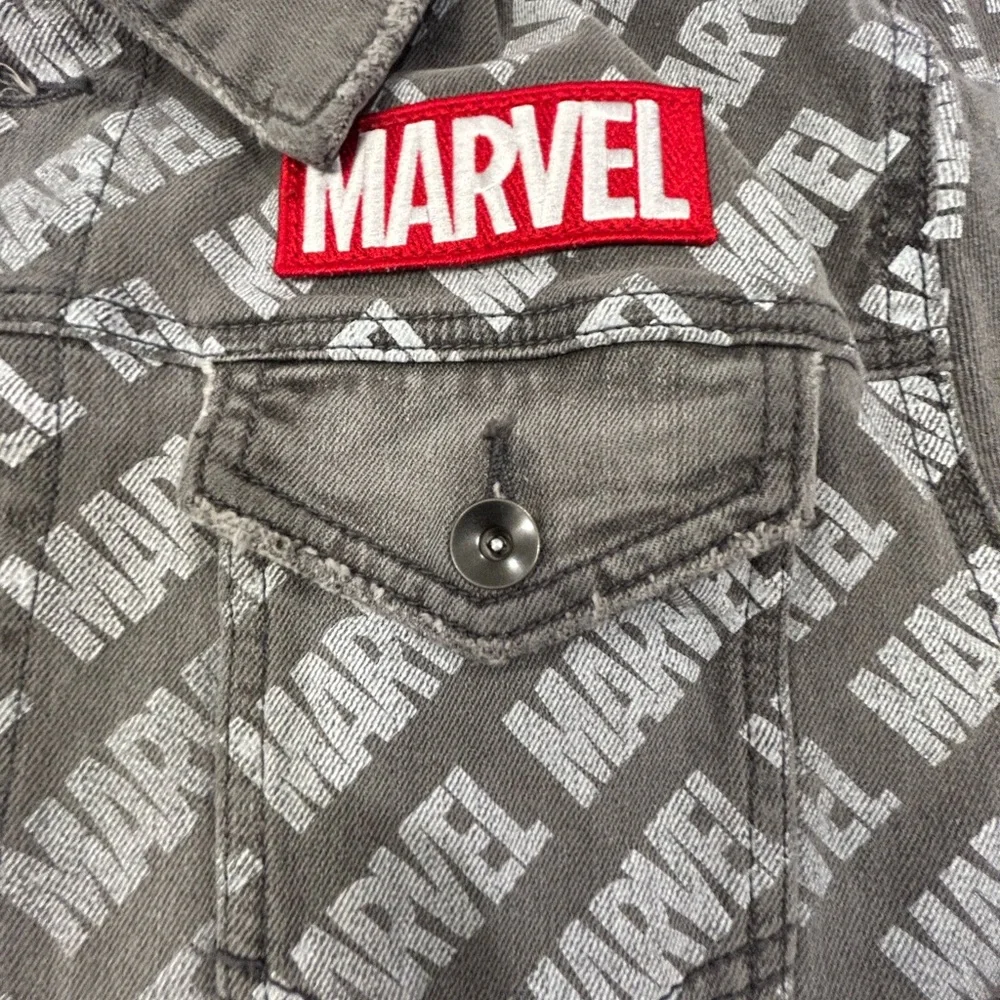 Marvel Logo‎ Patterned Gray Shacket Jacket for Men Medium